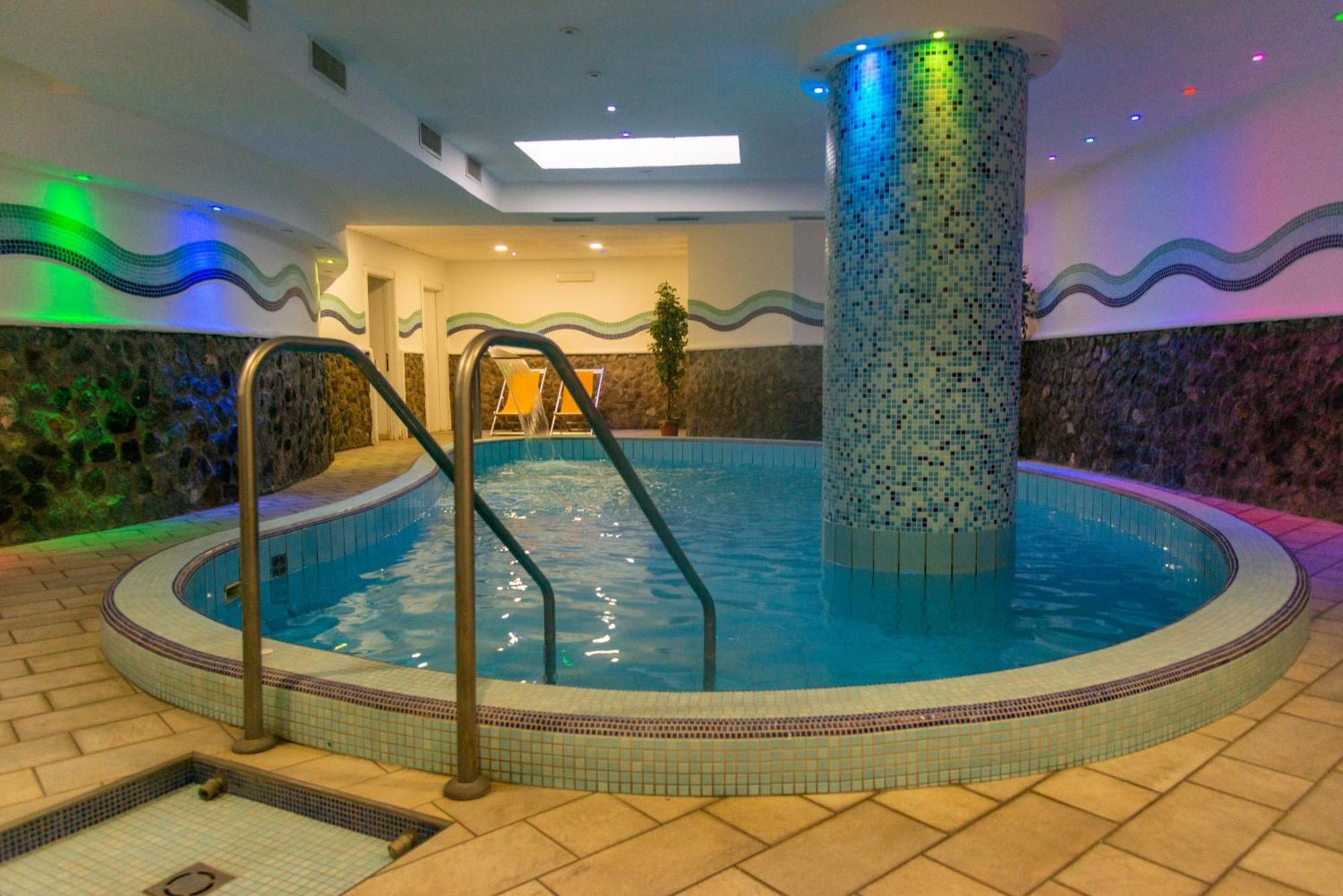 Forio di Ischia Hotel Parco Delle Agavi מראה חיצוני תמונה